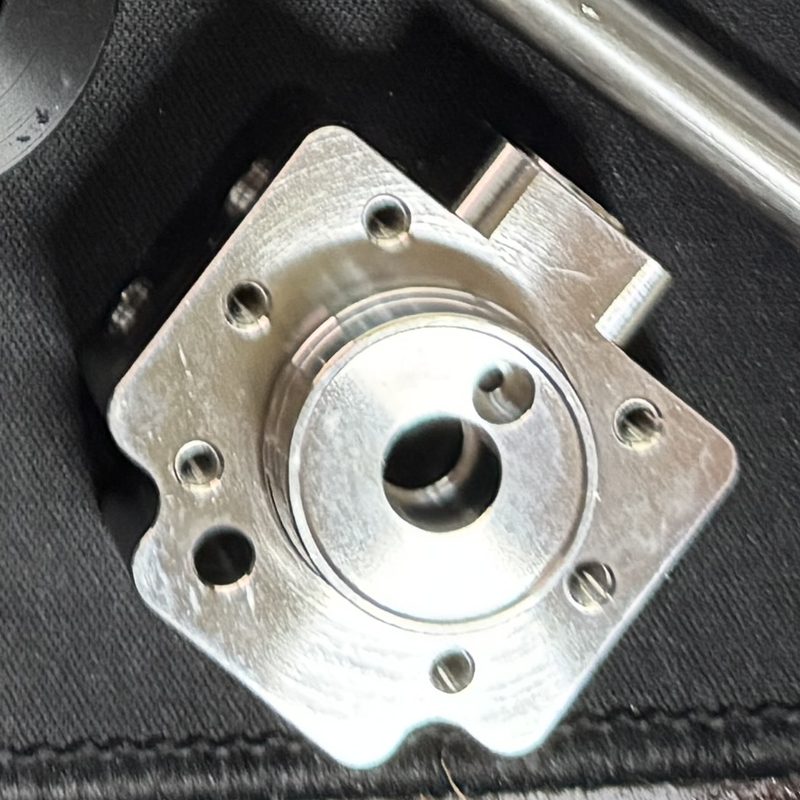 백년정밀 CNC 가공품 - 다공 블록 SUS316